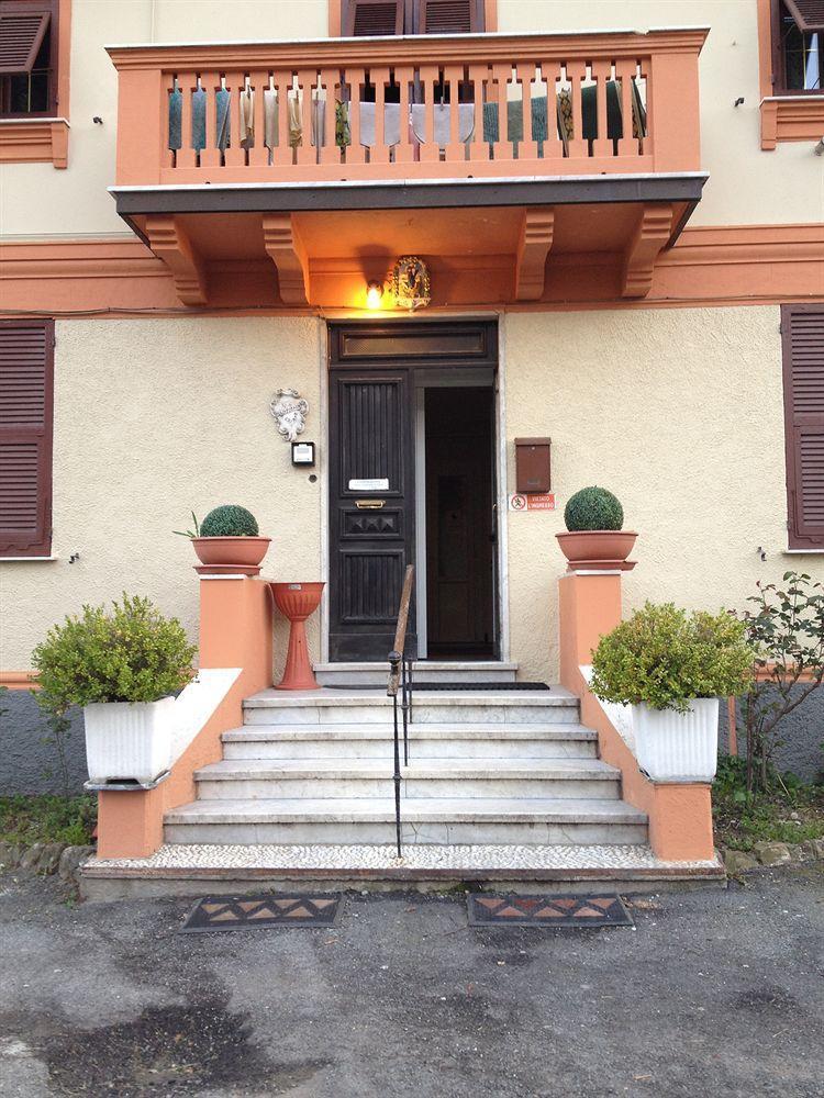 Albergo Chiara Savignone Ngoại thất bức ảnh