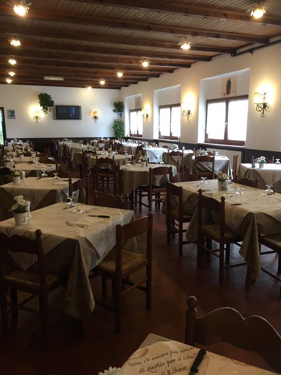 Albergo Chiara Savignone Ngoại thất bức ảnh