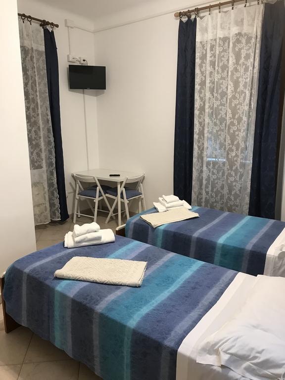 Albergo Chiara Savignone Ngoại thất bức ảnh